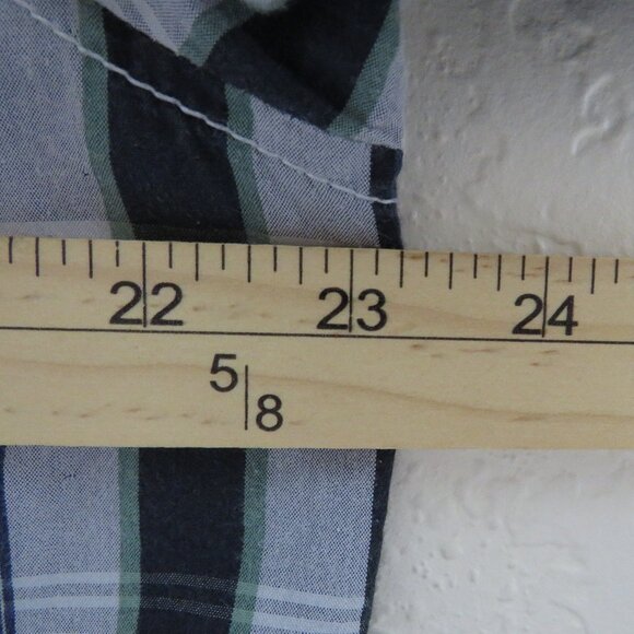 American Rag* Men's Short Sleeve Button Down Curved Hem Pocket Plaid Shirt~Large - Picture 7 of 11